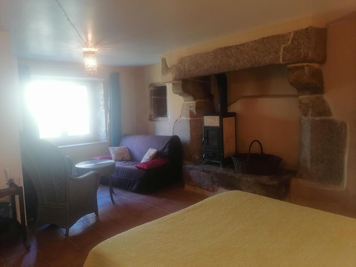 Frairie Du Divit Bed and Breakfast Pontivy Eksteriør billede