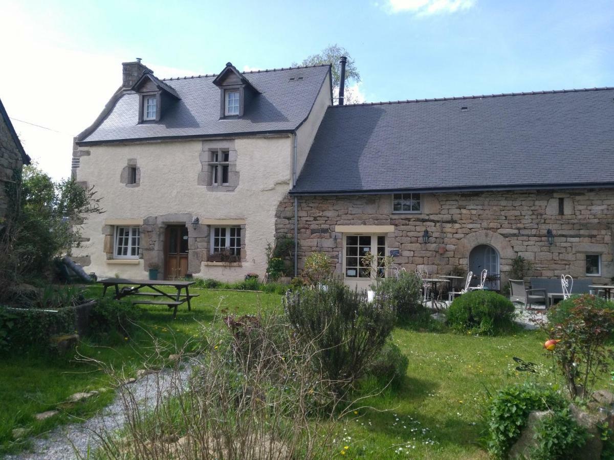Frairie Du Divit Bed and Breakfast Pontivy Eksteriør billede