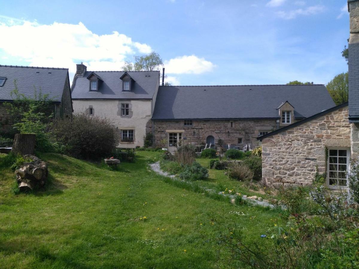 Frairie Du Divit Bed and Breakfast Pontivy Eksteriør billede